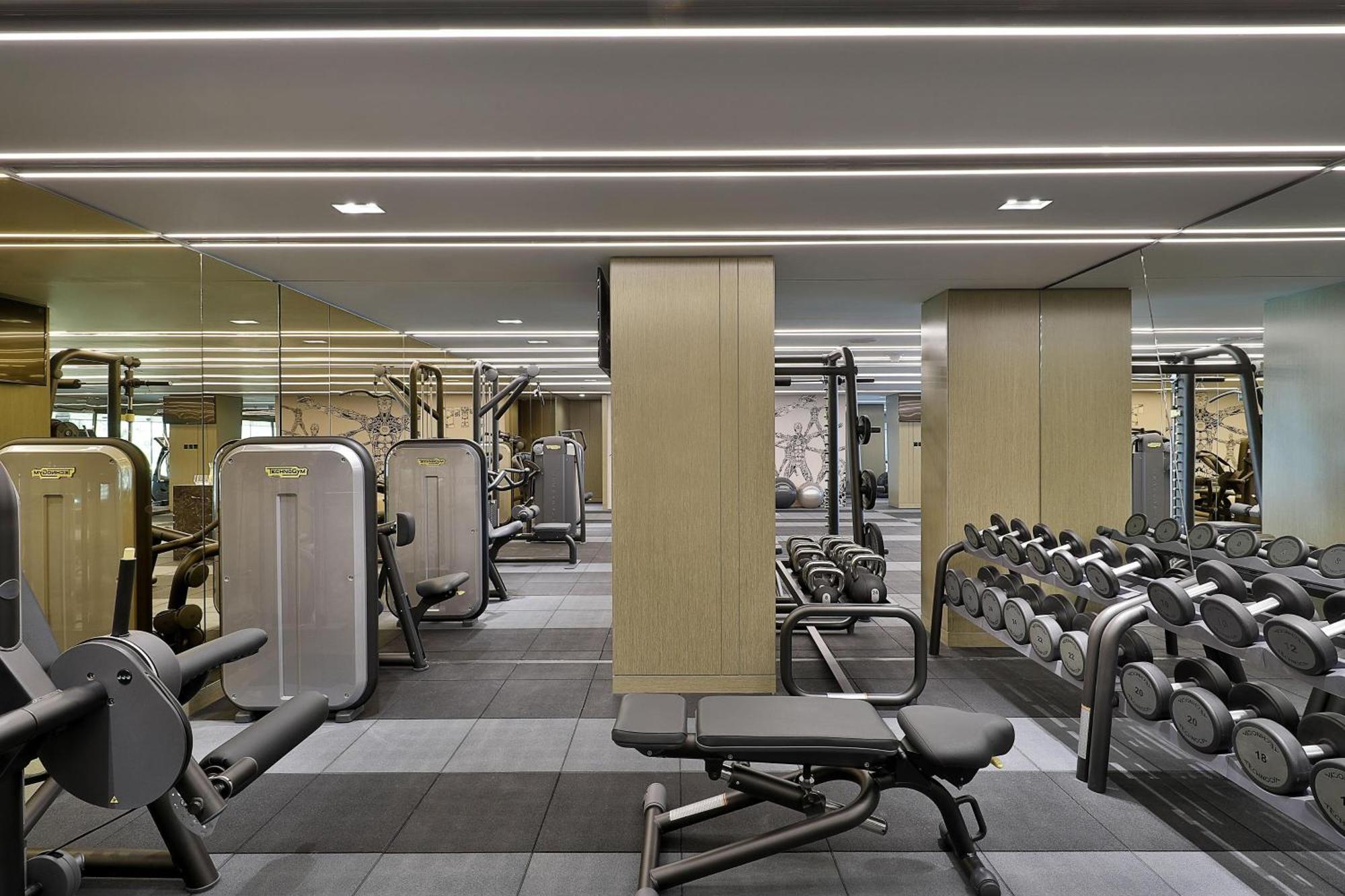 מלון W מוסקט מראה חיצוני תמונה The gym at The Dorchester